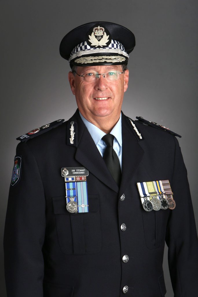 Queensland Police Services Commissioner Ian Stewart picked up the USQ award. Queensland Police Services Commissioner Ian Stewart picked up the USQ award.